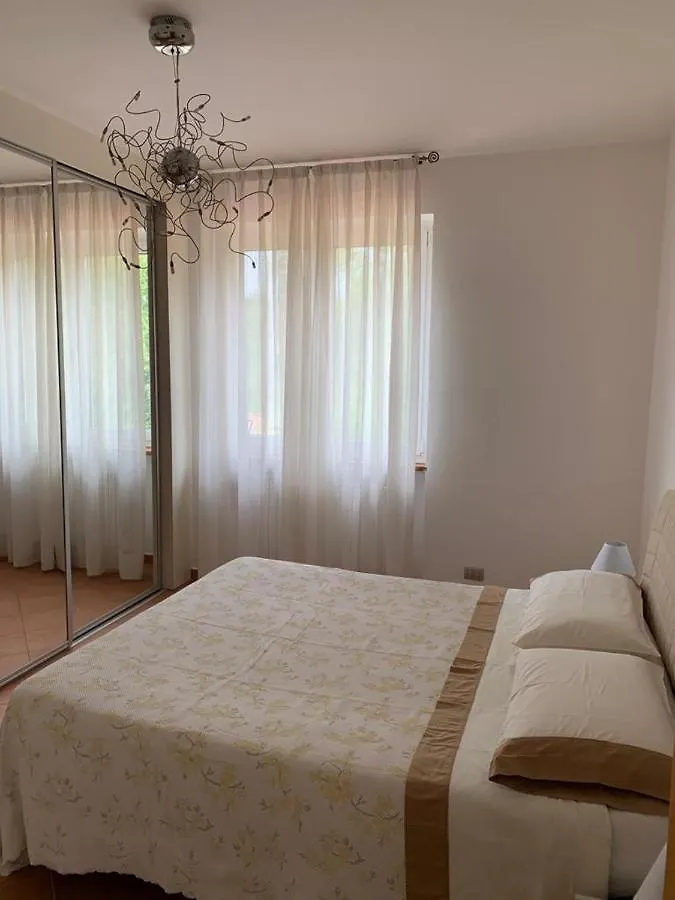 Casa Vacanze Al Capriano Appartamento Lampone Cantello 0*,